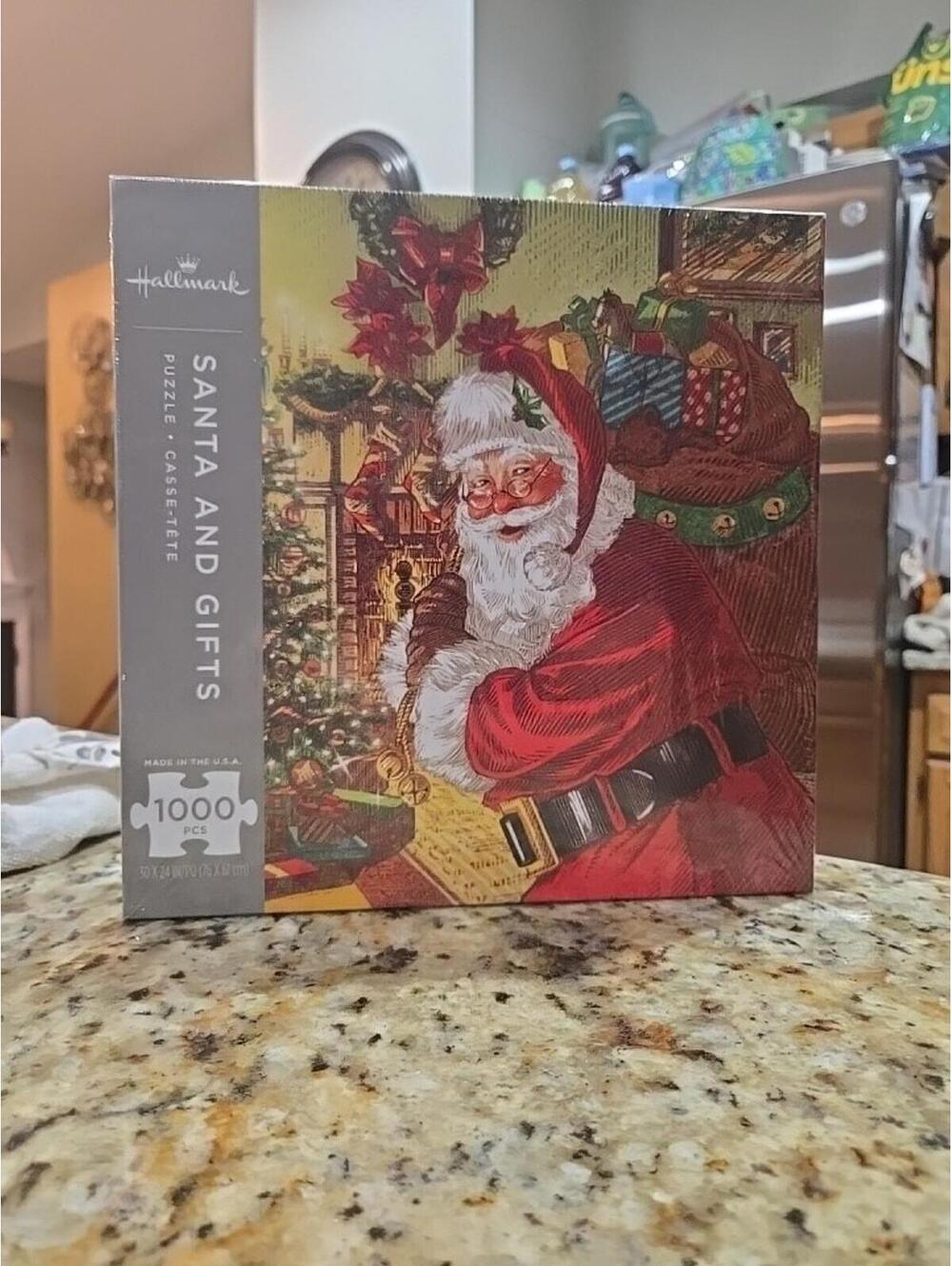 NEW Hallmark Christmas Jigsaw Puzzle Santa And Gifts 1000 Pcs Goeff Greenleaf